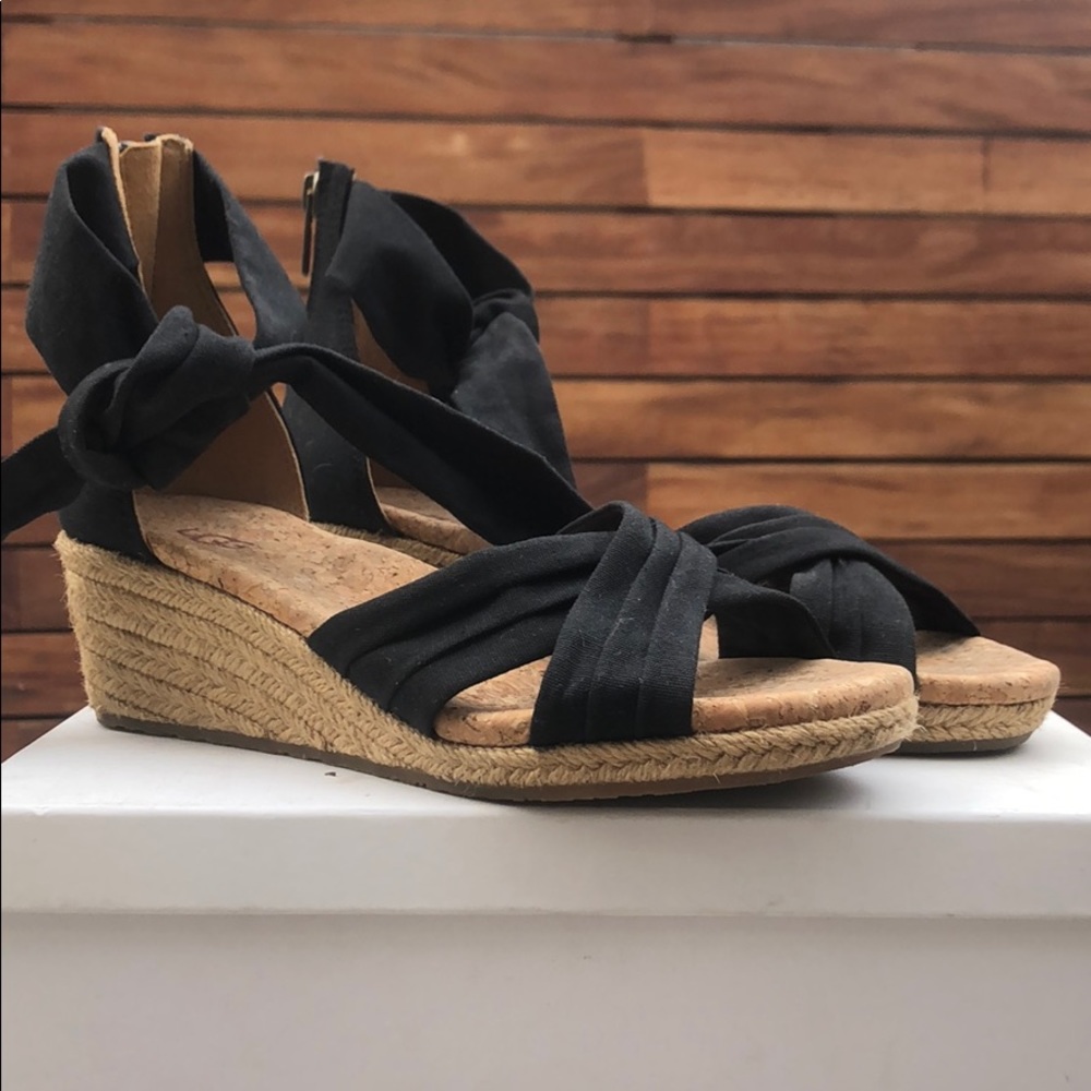 Ugg - Black Wedge Espadrille